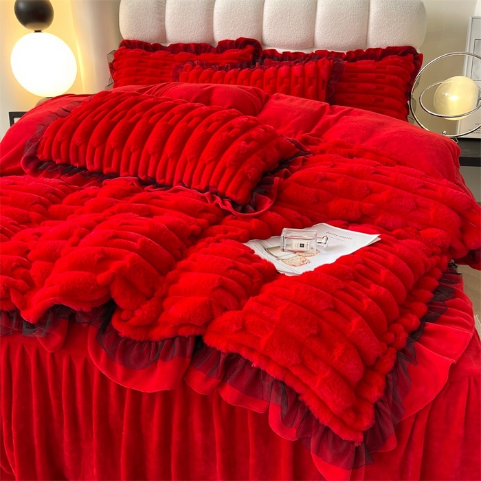 91家纺网 家纺一手货源 找家纺 （总）睡美人 2025韩版兔绒提花牛奶绒床裙床单床笠款四件套