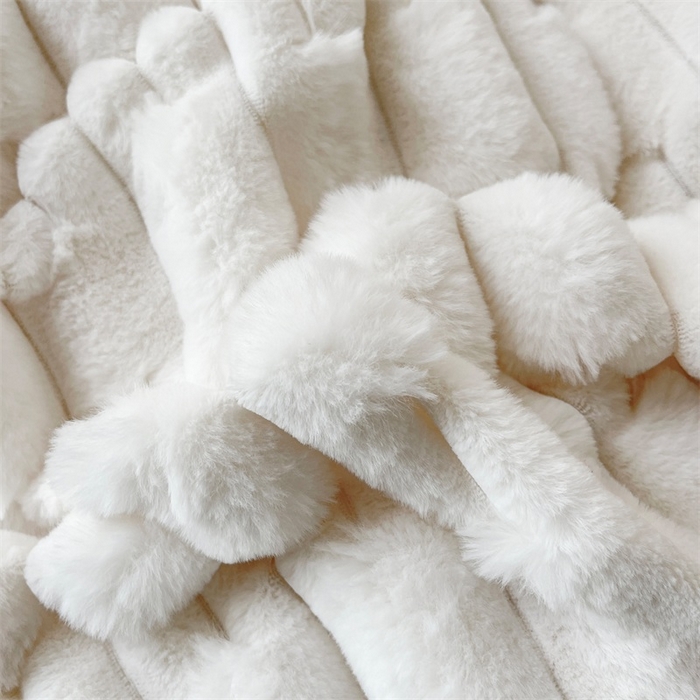 91家纺网 家纺一手货源 找家纺 睡美人 2025韩版兔绒提花牛奶绒床裙床单床笠款四件套 兔绒提花-大红色