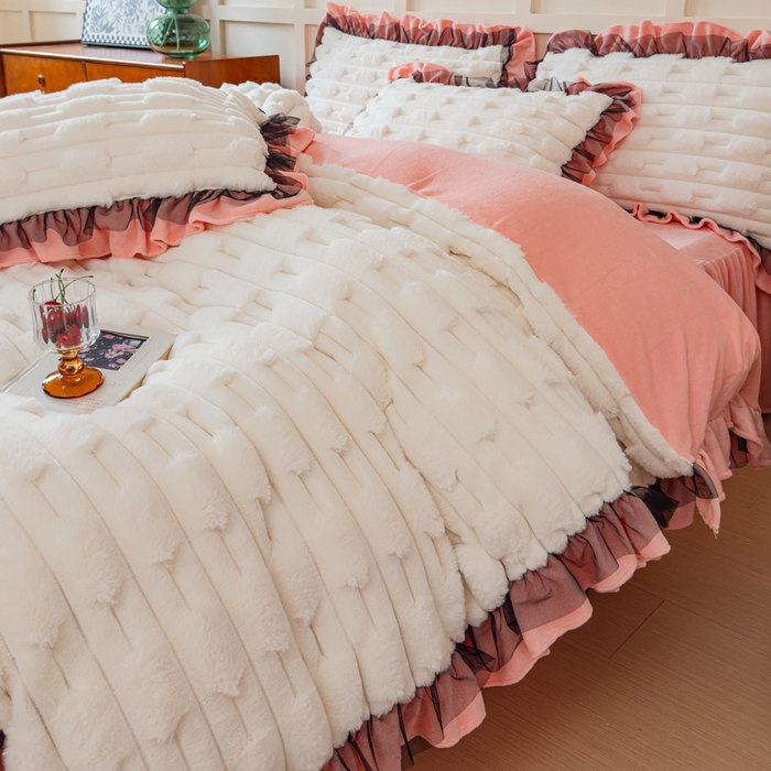 91家纺网 家纺一手货源 找家纺 睡美人 2025韩版兔绒提花牛奶绒床裙床单床笠款四件套 兔绒提花-公主粉