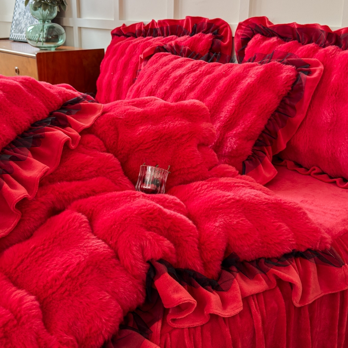 91家纺网 家纺一手货源 找家纺 （总）睡美人 2025韩版兔兔绒牛奶绒床裙床单床笠款公主蕾丝四件套