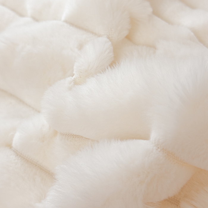 91家纺网 家纺一手货源 找家纺 睡美人 2025韩版兔绒提花牛奶绒床裙床单床笠款四件套 兔绒提花-气质灰