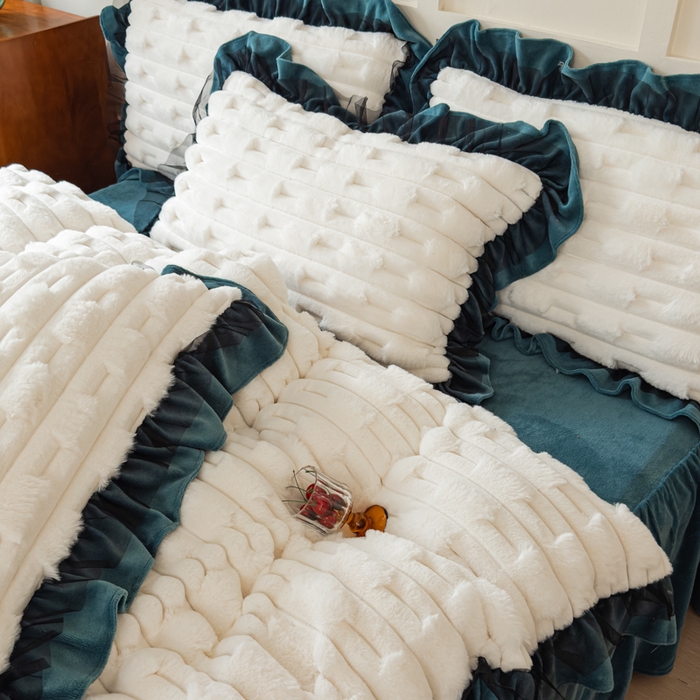 91家纺网 家纺一手货源 找家纺 睡美人 2025韩版兔绒提花牛奶绒床裙床单床笠款四件套 兔绒提花-星空蓝