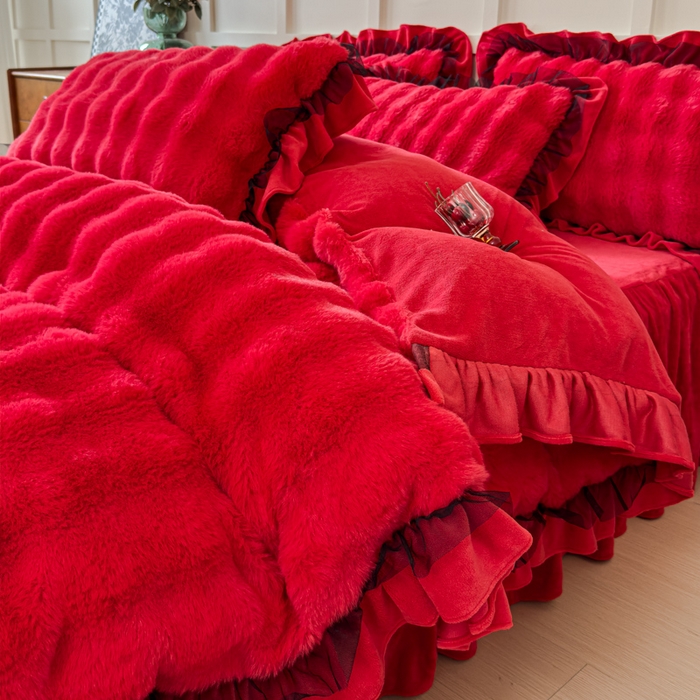 91家纺网 家纺一手货源 找家纺 睡美人 2025韩版兔兔绒牛奶绒床裙床单床笠款公主蕾丝四件套 兔兔绒-纯红色