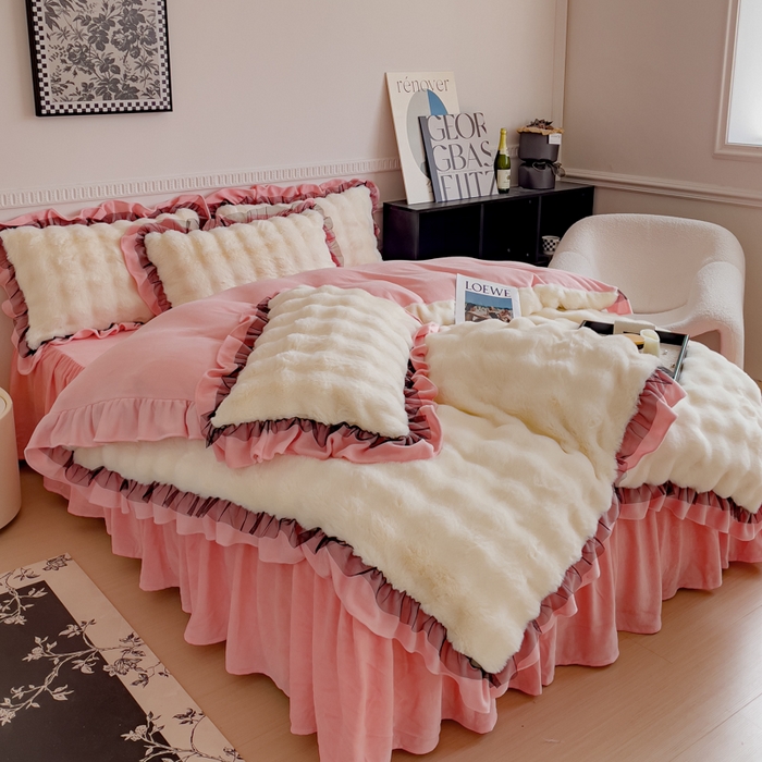 91家纺网 家纺一手货源 找家纺 睡美人 2025韩版兔兔绒牛奶绒床裙床单床笠款公主蕾丝四件套 兔兔绒-公主粉