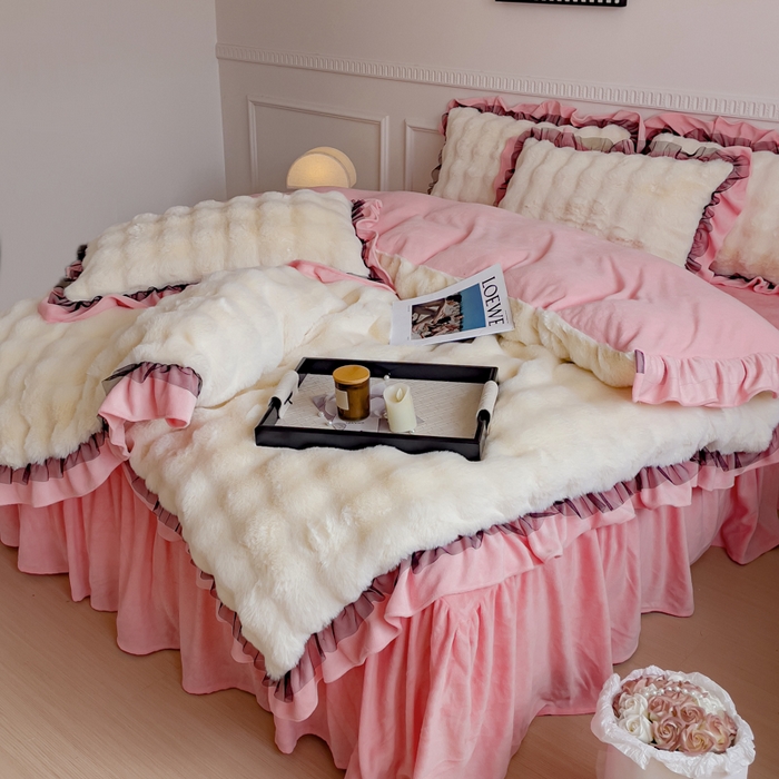 91家纺网 家纺一手货源 找家纺 睡美人 2025韩版兔兔绒牛奶绒床裙床单床笠款公主蕾丝四件套 兔兔绒-公主粉