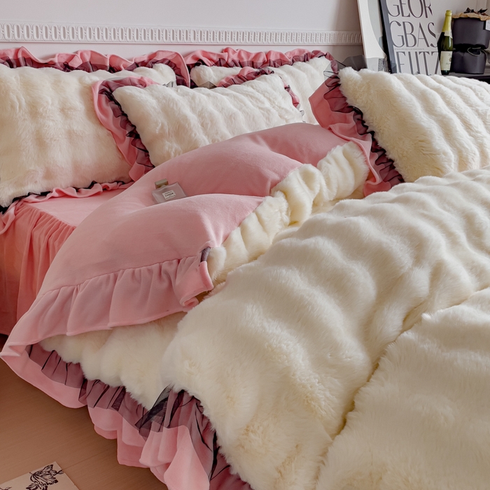 91家纺网 家纺一手货源 找家纺 睡美人 2025韩版兔兔绒牛奶绒床裙床单床笠款公主蕾丝四件套 兔兔绒-公主粉