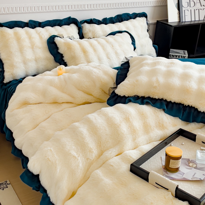 91家纺网 家纺一手货源 找家纺 睡美人 2025韩版兔兔绒牛奶绒床裙床单床笠款公主蕾丝四件套 兔兔绒-孔雀绿