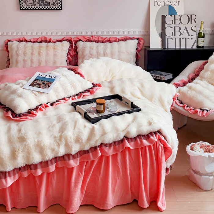91家纺网 家纺一手货源 找家纺 睡美人 2025韩版兔兔绒牛奶绒床裙床单床笠款公主蕾丝四件套 兔兔绒-石榴红