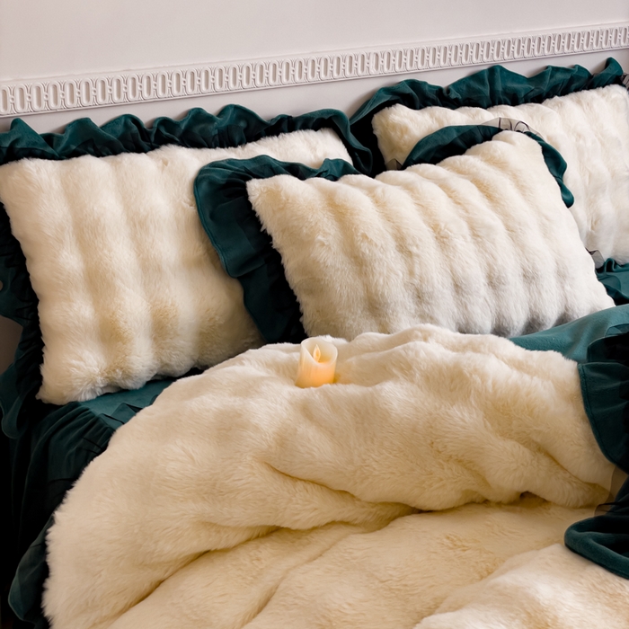 91家纺网 家纺一手货源 找家纺 睡美人 2025韩版兔兔绒牛奶绒床裙床单床笠款公主蕾丝四件套 兔兔绒-星空蓝