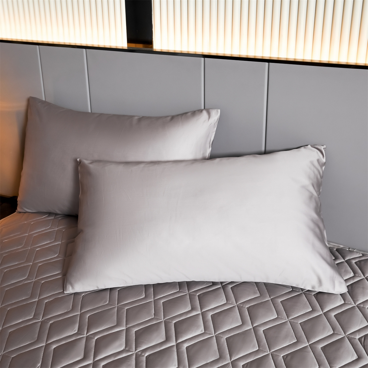 91家纺网 家纺一手货源 找家纺 优眠坊 2025新款60S全棉纯棉纯色床笠系列单床笠单品床笠单件床笠 香芋紫