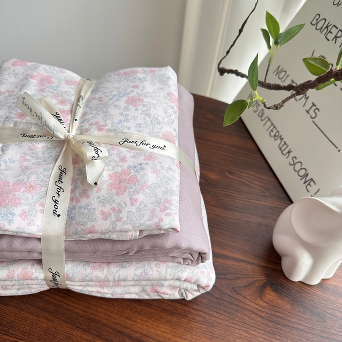 91家纺网 家纺一手货源 找家纺 （总）爱思佳 2024新款A类母婴全棉双层纱印花四件套直播热卖系列-系列一