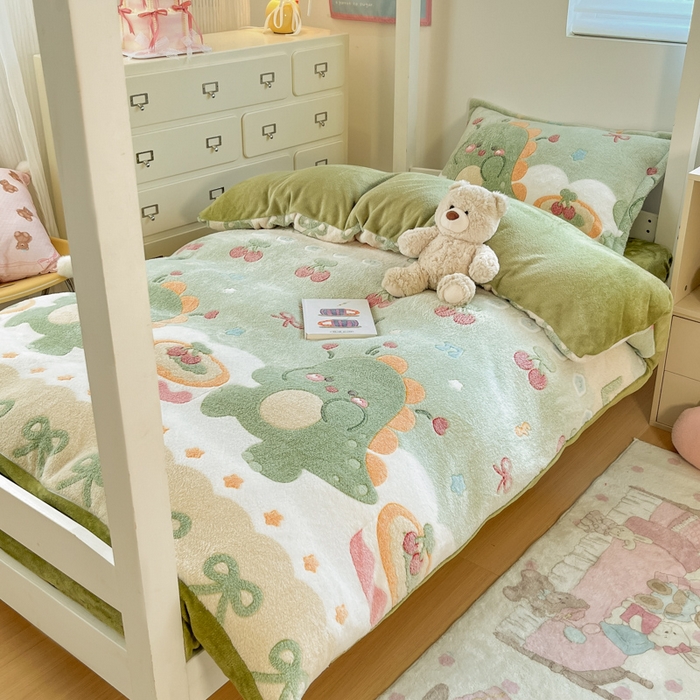 91家纺网 家纺一手货源 找家纺 川悦生活 2025新款立体雪花绒印花四件套学生床系列一场景一 甜系龙龙