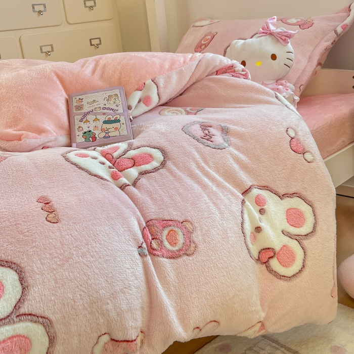 91家纺网 家纺一手货源 找家纺 川悦生活 2025新款立体雪花绒印花四件套学生床系列一场景一 蜜语奶兔