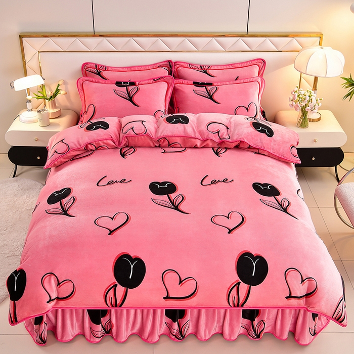 91家纺网 家纺一手货源 找家纺 馨梦缘 2025直播爆款8.5斤牛奶绒四件套加厚保暖床裙金貂绒 爱心暖暖