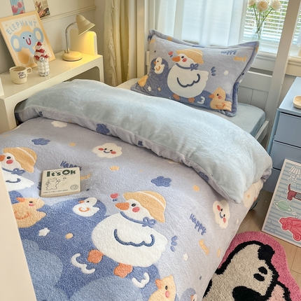 91家纺网 家纺一手货源 找家纺 （总）川悦生活 2025新款立体雪花绒印花四件套学生床系列一场景二