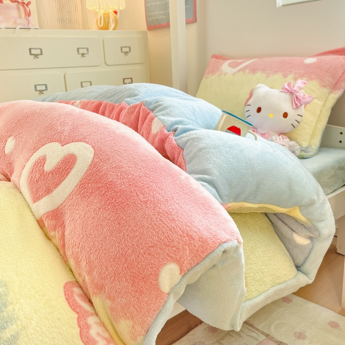 91家纺网 家纺一手货源 找家纺 川悦生活 2025新款立体雪花绒印花四件套学生床系列一场景一 彩虹爱语蓝