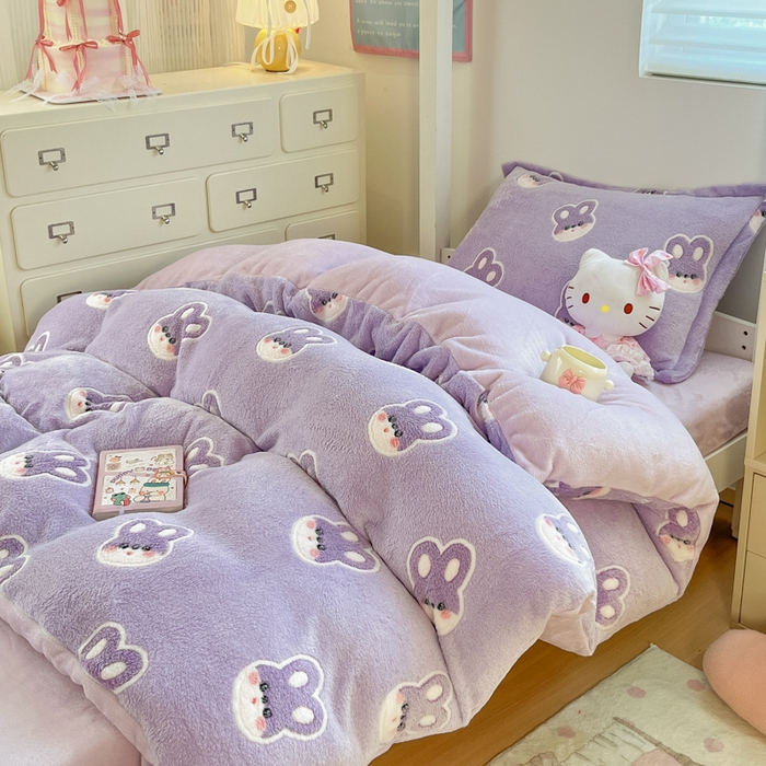 91家纺网 家纺一手货源 找家纺 川悦生活 2025新款立体雪花绒印花四件套学生床系列一场景一 妮娜兔