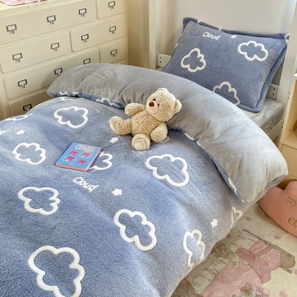 91家纺网 家纺一手货源 找家纺 （总）川悦生活 2025新款立体雪花绒印花四件套学生床系列一场景一