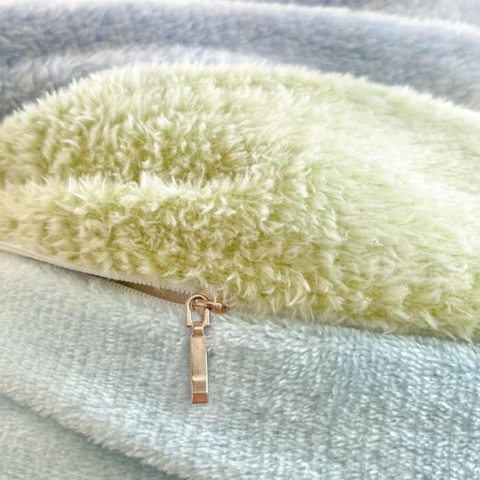 91家纺网 家纺一手货源 找家纺 川悦生活 2025新款立体雪花绒印花四件套学生床系列一场景一 彩虹爱语蓝