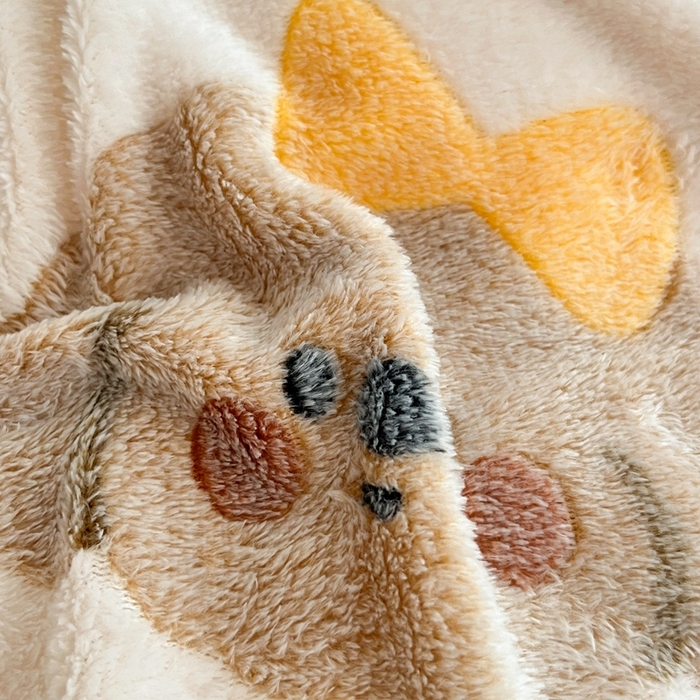 91家纺网 家纺一手货源 找家纺 川悦生活 2025新款立体雪花绒印花四件套学生床系列一场景一 可可小狗