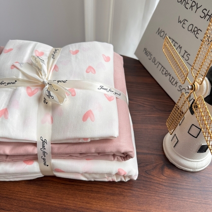 91家纺网 家纺一手货源 找家纺 （总）爱思佳 2024新款A类母婴全棉双层纱印花四件套直播热卖系列-系列一