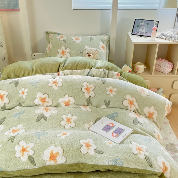 91家纺网 家纺一手货源 找家纺 川悦生活 2025新款立体雪花绒印花四件套学生床系列一场景一 奶芙小花
