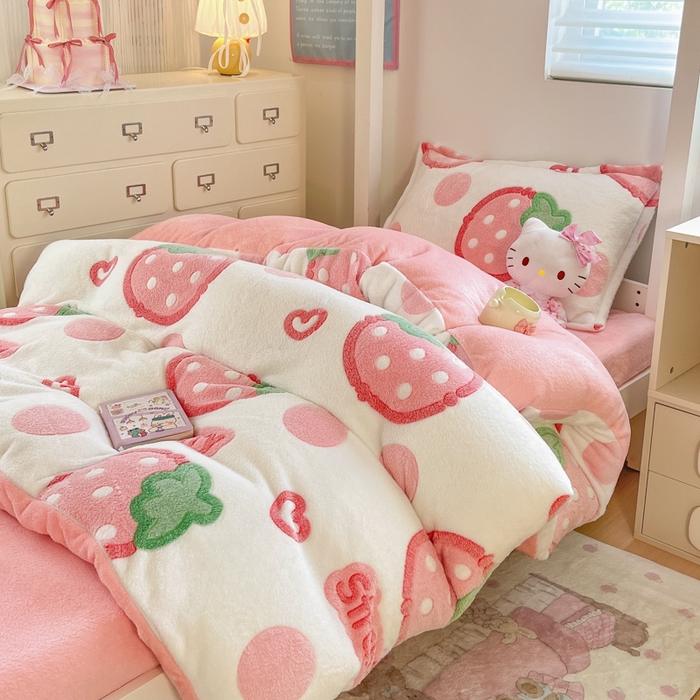 91家纺网 家纺一手货源 找家纺 川悦生活 2025新款立体雪花绒印花四件套学生床系列一场景一 啵啵草莓