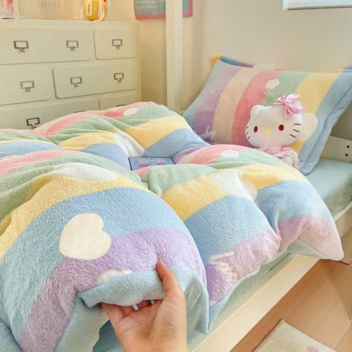 91家纺网 家纺一手货源 找家纺 川悦生活 2025新款立体雪花绒印花四件套学生床系列一场景一 彩虹爱心蓝