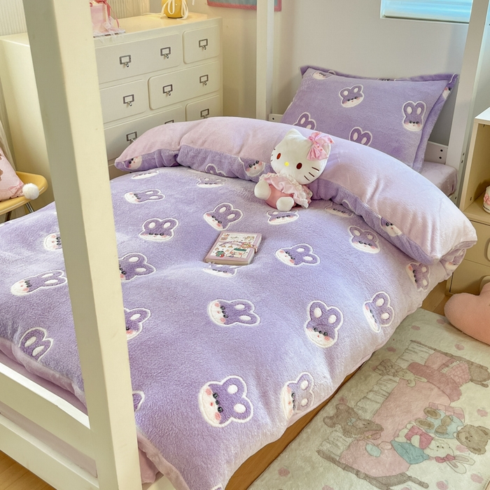 91家纺网 家纺一手货源 找家纺 川悦生活 2025新款立体雪花绒印花四件套学生床系列一场景一 妮娜兔