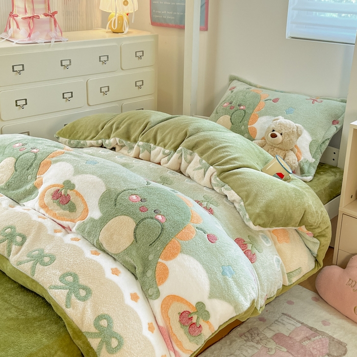 91家纺网 家纺一手货源 找家纺 川悦生活 2025新款立体雪花绒印花四件套学生床系列一场景一 甜系龙龙