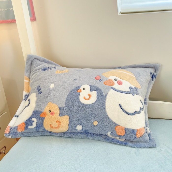 91家纺网 家纺一手货源 找家纺 川悦生活 2025新款立体雪花绒印花四件套学生床系列一场景一 哒哒鸭丫