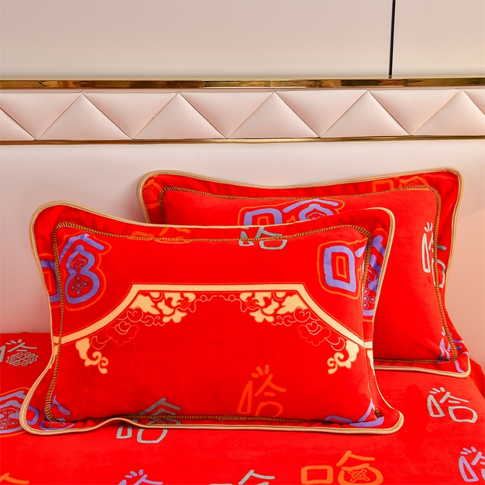 91家纺网 家纺一手货源 找家纺 馨梦缘 2025直播爆款8.5斤牛奶绒四件套加厚保暖床裙金貂绒 笑口常开 大红