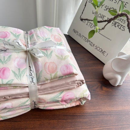 91家纺网 家纺一手货源 找家纺 （总）爱思佳 2024新款A类母婴全棉双层纱印花四件套直播热卖系列-系列一