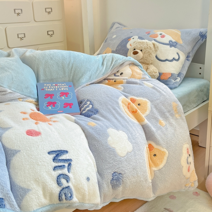 91家纺网 家纺一手货源 找家纺 川悦生活 2025新款立体雪花绒印花四件套学生床系列一场景一 哒哒鸭丫