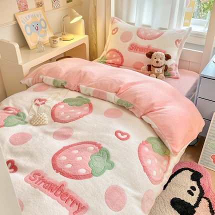 91家纺网 家纺一手货源 找家纺 （总）川悦生活 2025新款立体雪花绒印花四件套学生床系列一场景二