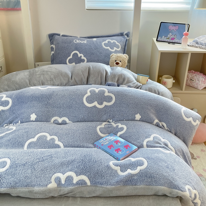 91家纺网 家纺一手货源 找家纺 川悦生活 2025新款立体雪花绒印花四件套学生床系列一场景一 奶味云朵