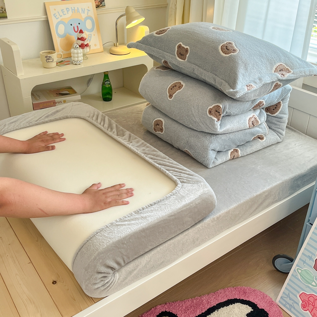 91家纺网 家纺一手货源 找家纺 （总）川悦生活 2025新款雪花绒宿舍床笠款三件套