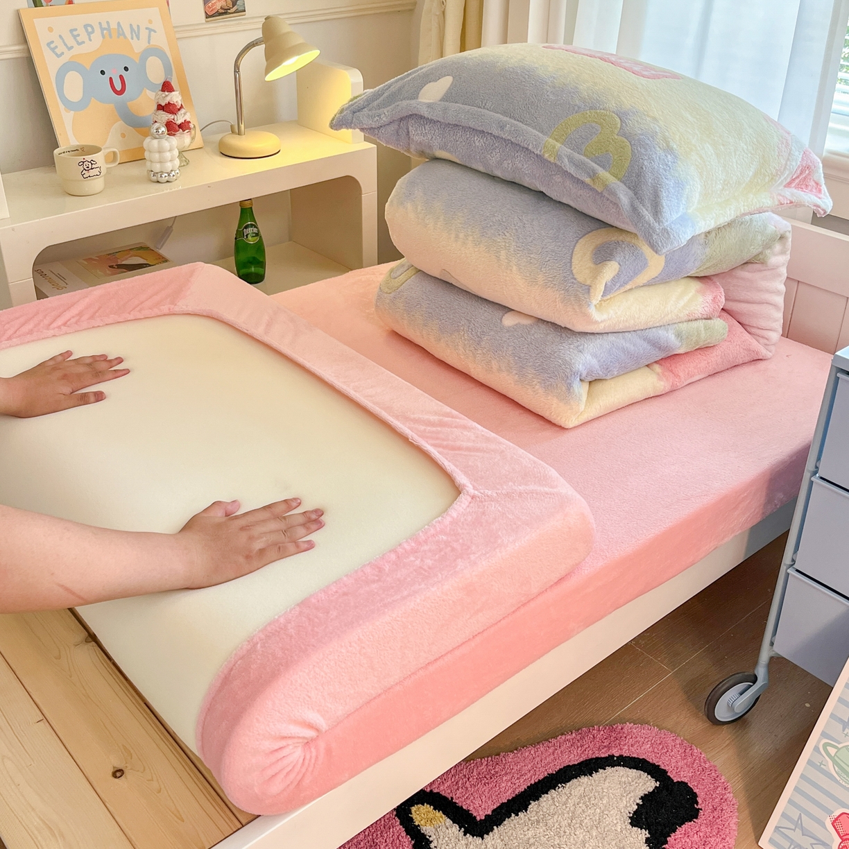 91家纺网 家纺一手货源 找家纺 （总）川悦生活 2025新款雪花绒宿舍床笠款三件套