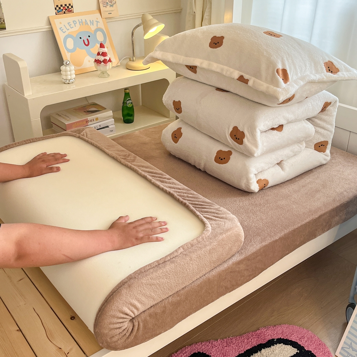 91家纺网 家纺一手货源 找家纺 （总）川悦生活 2025新款雪花绒宿舍床笠款三件套