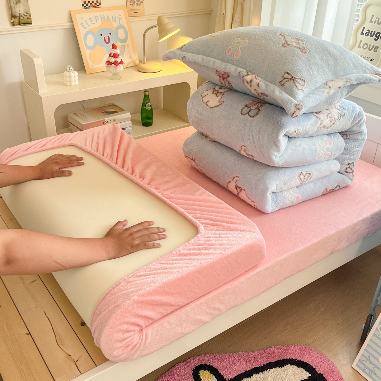 91家纺网 家纺一手货源 找家纺 （总）川悦生活 2025新款雪花绒宿舍床笠款三件套