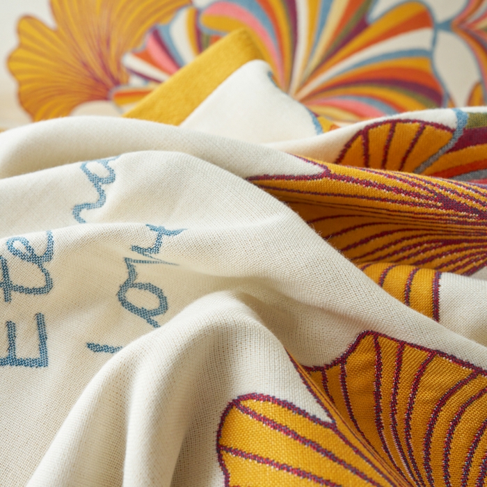 91家纺网 家纺一手货源 找家纺 棠薇家纺 2025新款八层枕巾加厚纱布枕巾花卉系列 银杏叶