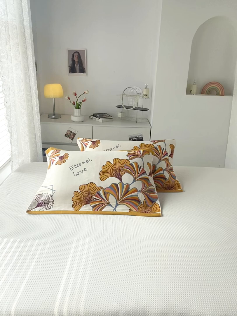 91家纺网 家纺一手货源 找家纺 棠薇家纺 2025新款八层枕巾加厚纱布枕巾花卉系列 银杏叶