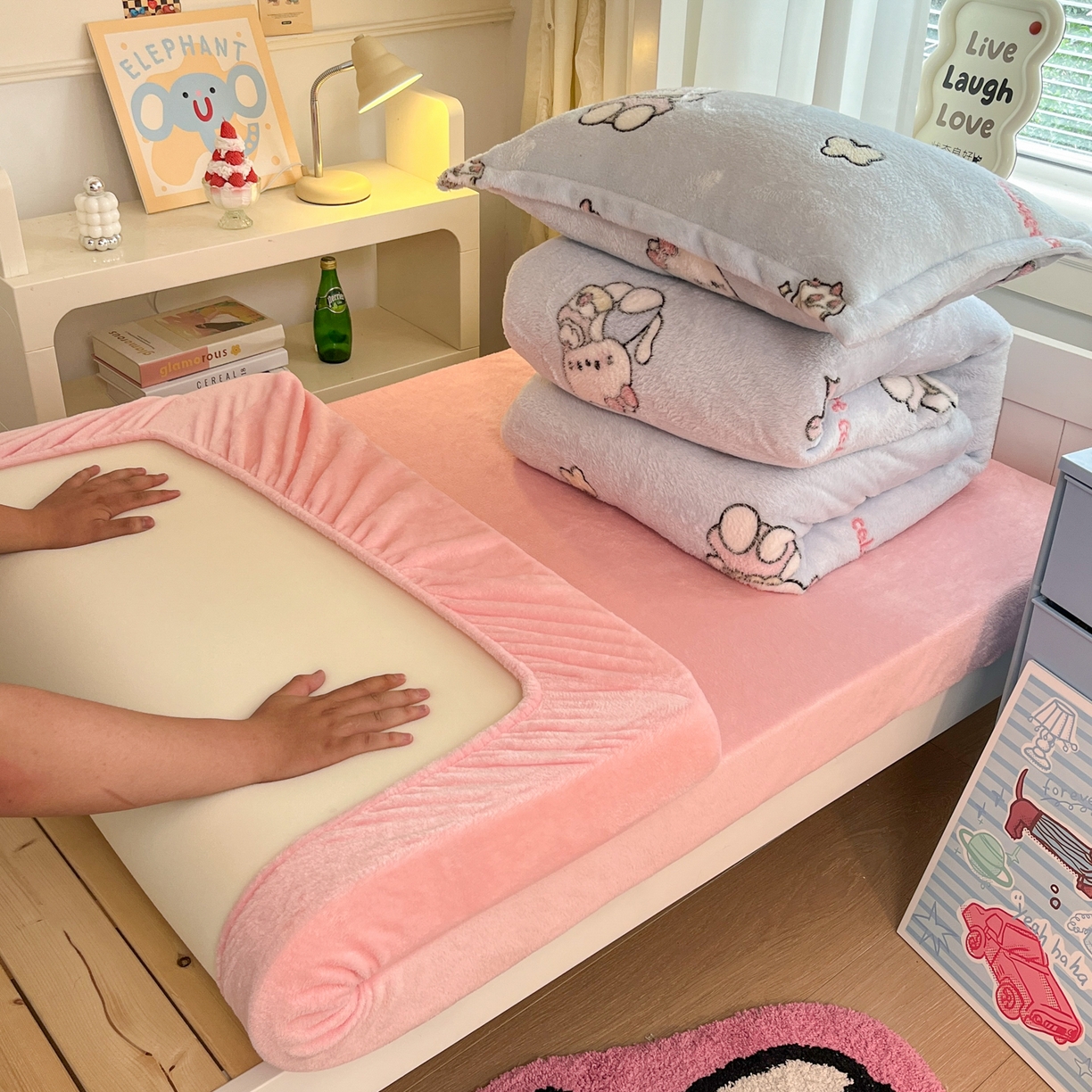 91家纺网 家纺一手货源 找家纺 （总）川悦生活 2025新款雪花绒宿舍床笠款三件套