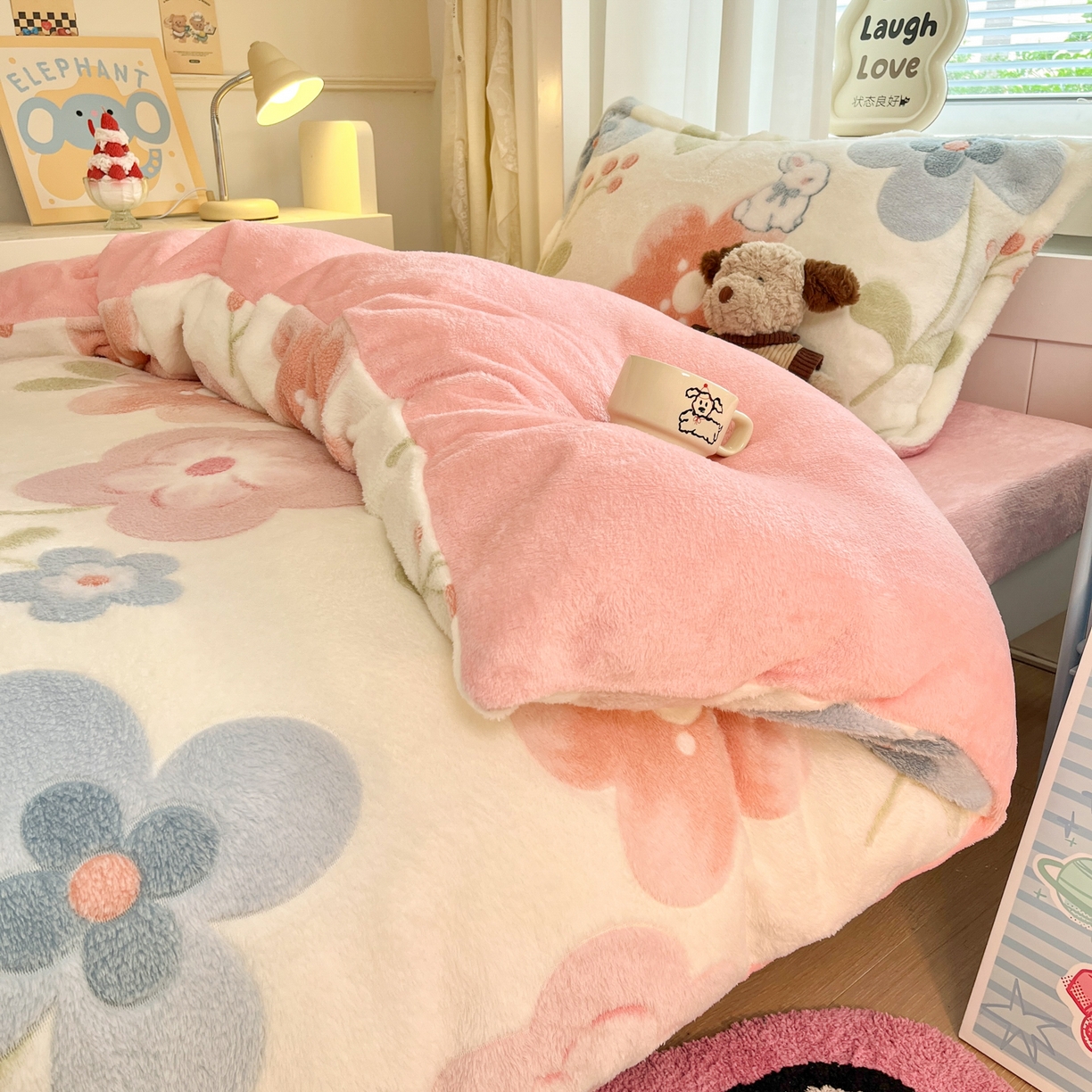 91家纺网 家纺一手货源 找家纺 川悦生活 2025新款雪花绒宿舍床笠款三件套 半眠小兔