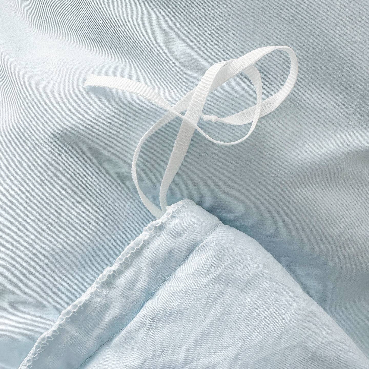 91家纺网 家纺一手货源 找家纺 罗艺轩 2025新款全棉纯棉斜纹工艺床裙四件套 蓝蝴蝶-蓝色