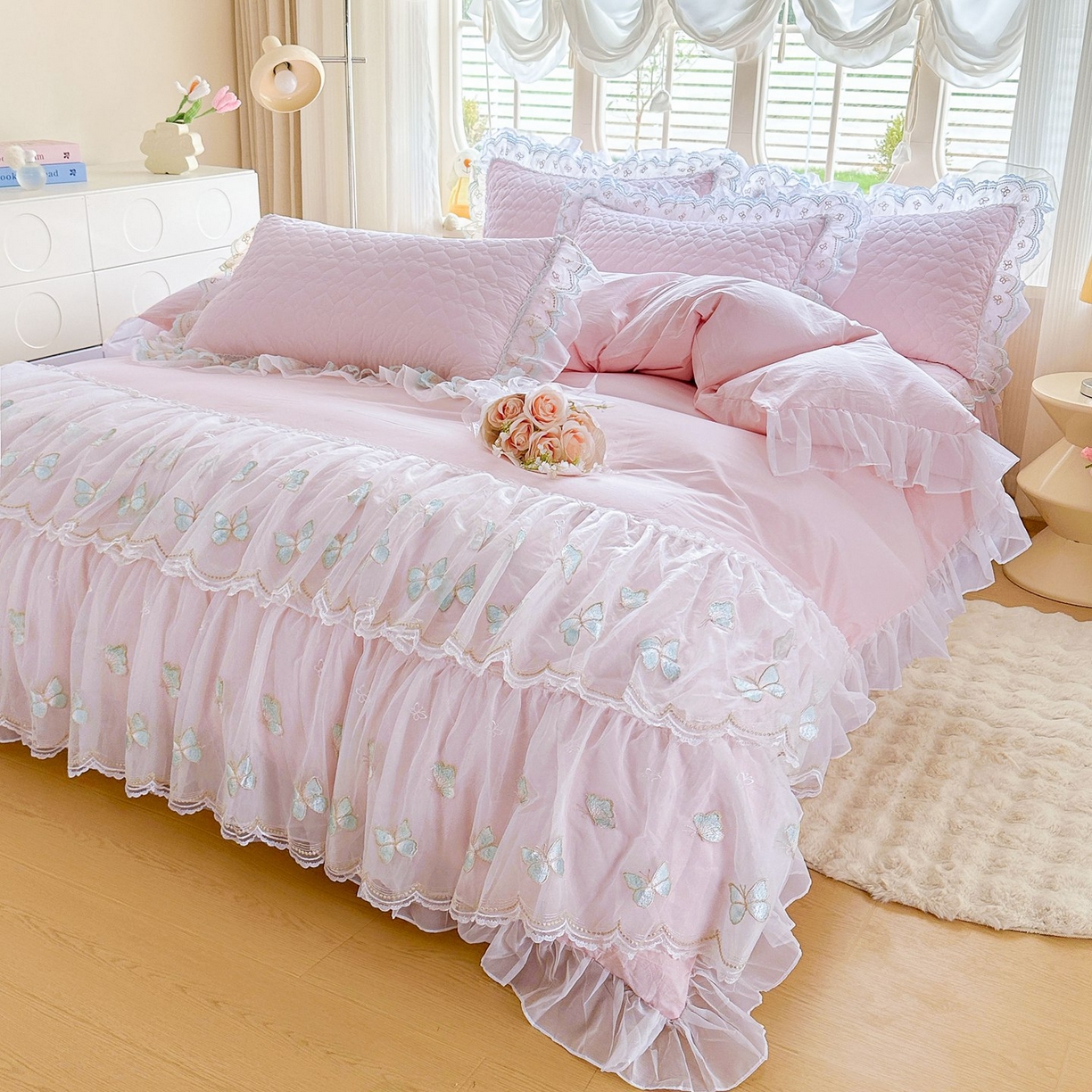 91家纺网 家纺一手货源 找家纺 罗艺轩 2025新款全棉纯棉斜纹工艺床裙四件套 蓝蝴蝶-紫色