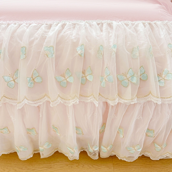 91家纺网 家纺一手货源 找家纺 罗艺轩 2025新款全棉纯棉斜纹花边单床裙床裙单件单品床裙 蓝蝴蝶-粉色