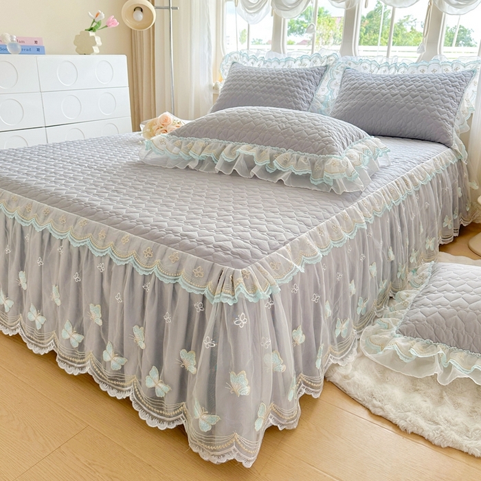 91家纺网 家纺一手货源 找家纺 罗艺轩 2025新款全棉纯棉斜纹花边单床裙床裙单件单品床裙 蓝蝴蝶-灰色