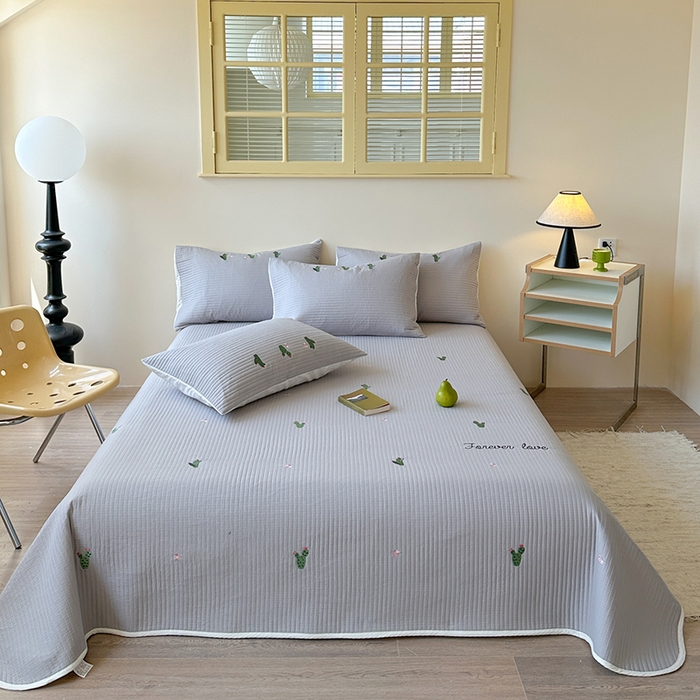 优悦生活馆 2025新款皱皱纱夹棉刺绣系列床盖 仙人掌-灰