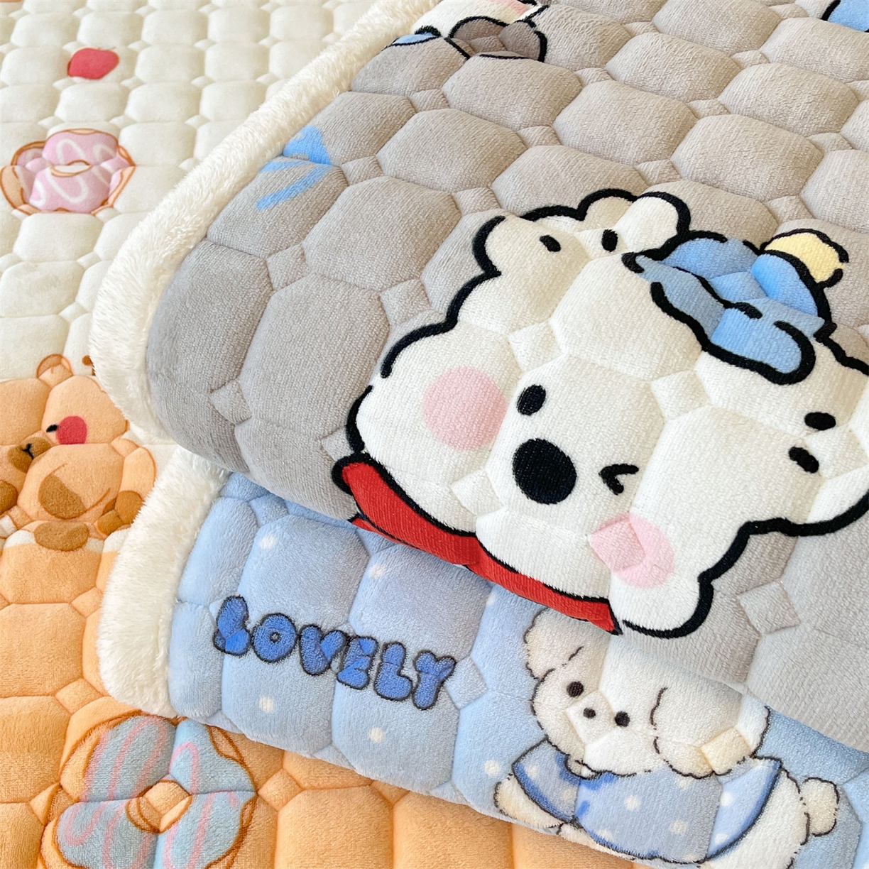 91家纺网 家纺一手货源 找家纺 雯豆家纺 2025新款加厚床垫床褥子牛奶绒床褥床护垫学生宿舍垫子铺底 组合图仅供参考不可下单